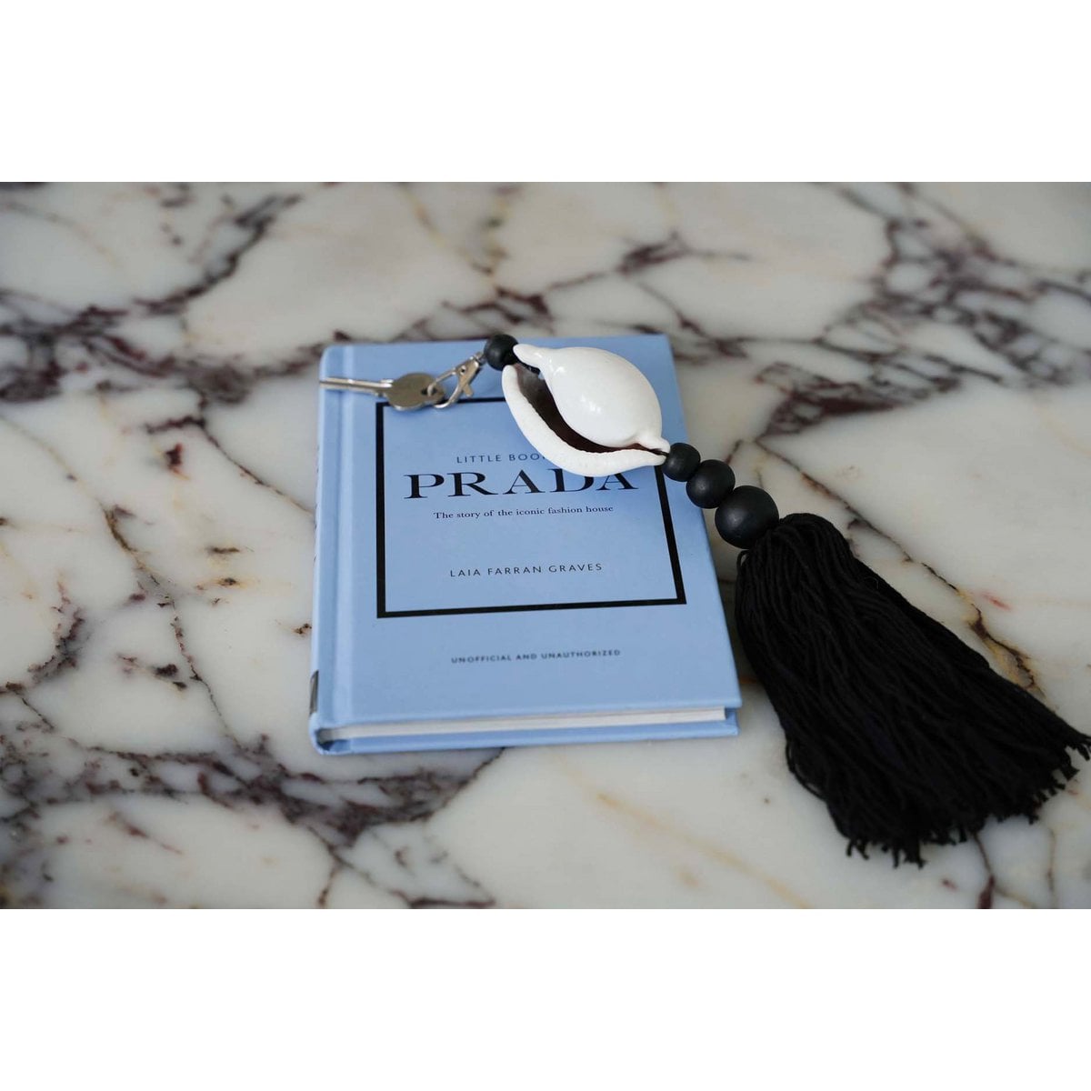 The Togian Keychain - Noir Blanc