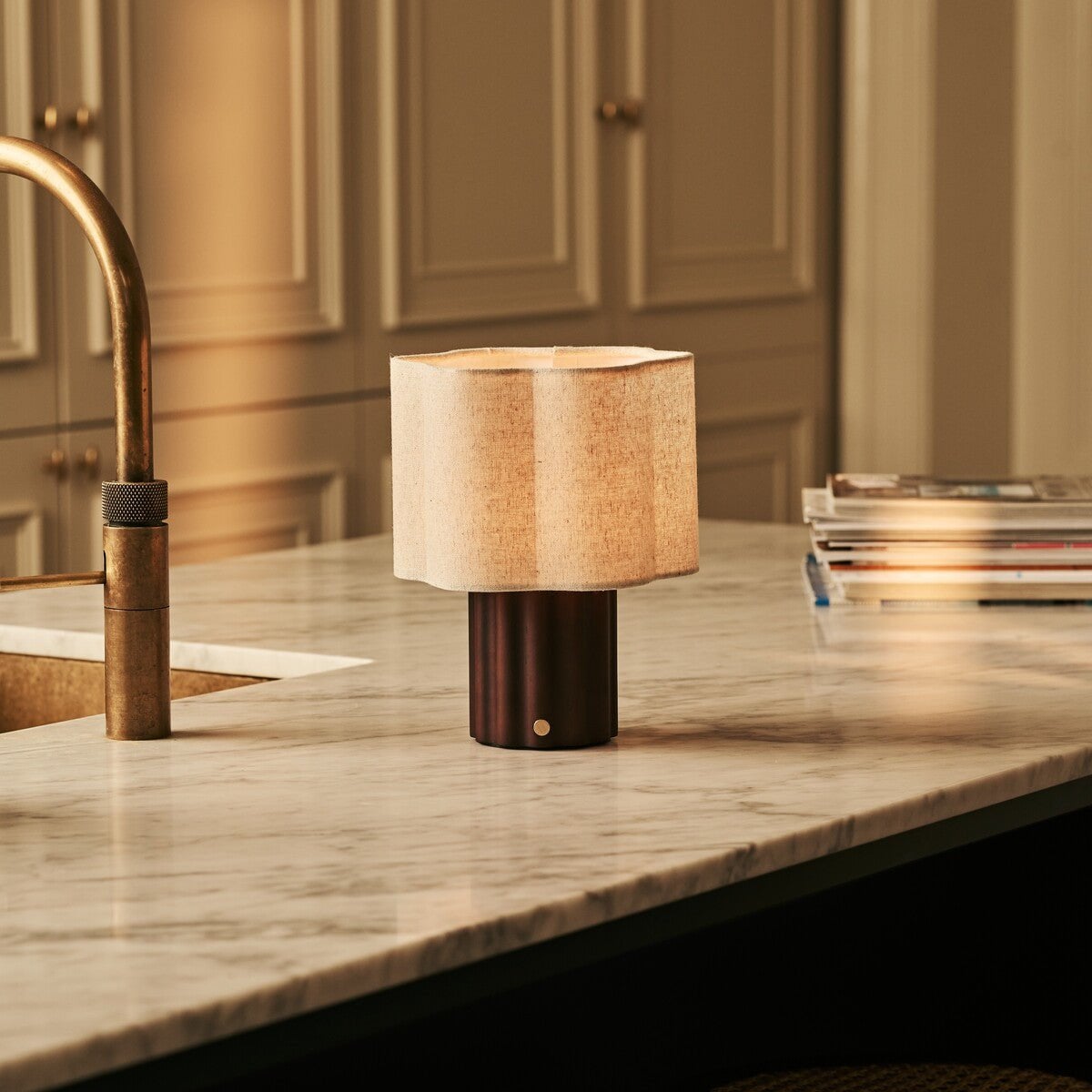 Yalisa Dark Brown Rechargeable Table Lamp | Modular, Linen Blend & Dimming Function