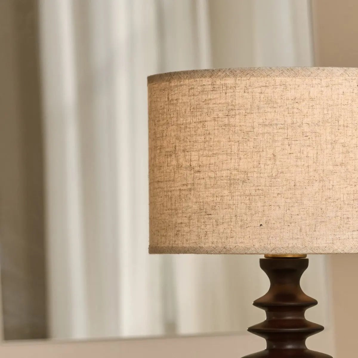 Bodhi Dark Brown Wooden Lamp with Beige Lampshade – Elegant Lighting for Any Room
