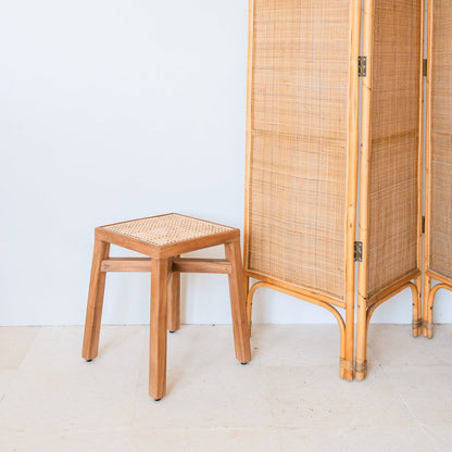 Wooden Stool – Solid Rectangular Stool – Handmade Square Stool Made of Rain Tree Wood with Woven Rattan Seating Surface SUBANG