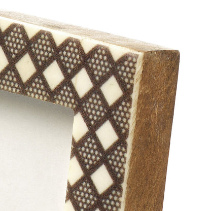 Resin Photo Frame - Diamond Cut Design - White and Brown, 5x7
