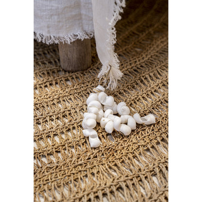 Shell Tablecloth Hanger - Coastal Style, White Finish