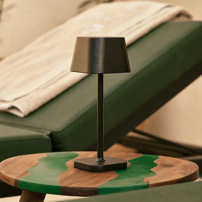 Black Rechargeable Table Lamp Cordless - Ava | Tavellio