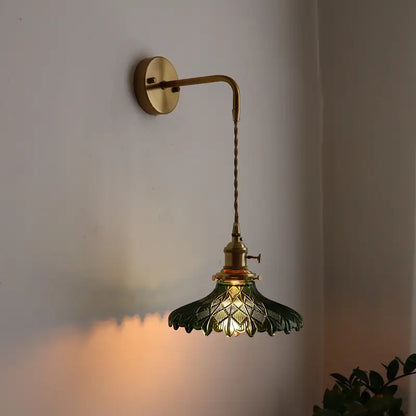 Vintage Green Glass Wall Sconce – Pull Chain Switch | sitezone test 02