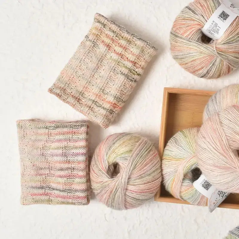 Wizard of Oz Gradient Yarn Ball - DIY Knitting & Crochet