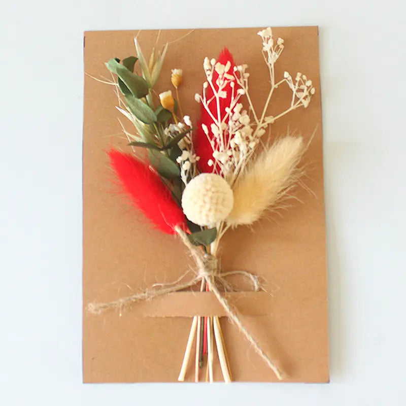 Mini Dried Flower Bouquet - DIY Wedding & Event Decor