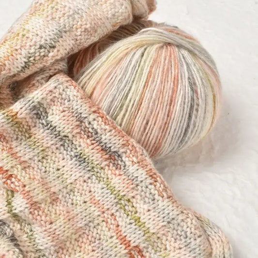 Wizard of Oz Gradient Yarn Ball - DIY Knitting & Crochet