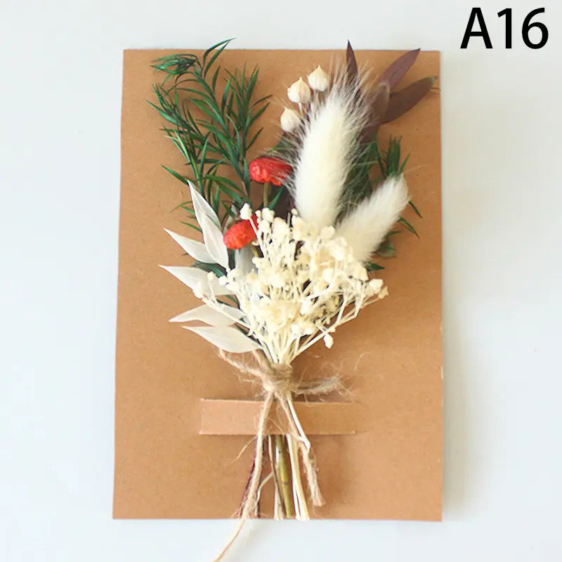 Mini Dried Flower Bouquet - DIY Wedding & Event Decor