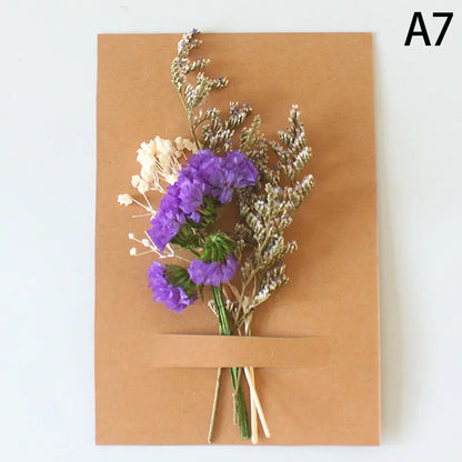 Mini Dried Flower Bouquet - DIY Wedding & Event Decor
