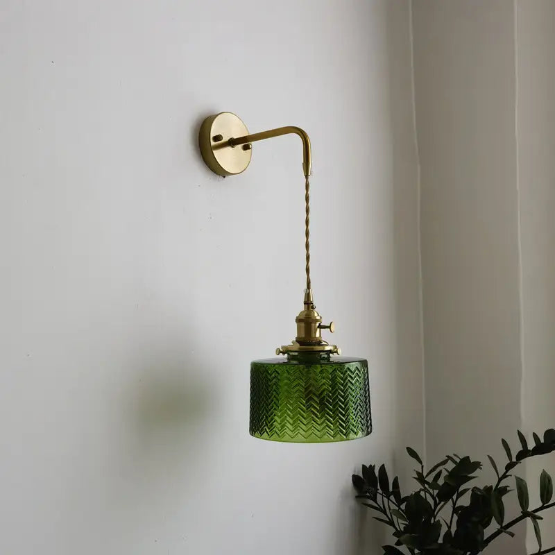 Vintage Green Glass Wall Sconce – Pull Chain Switch | sitezone test 02