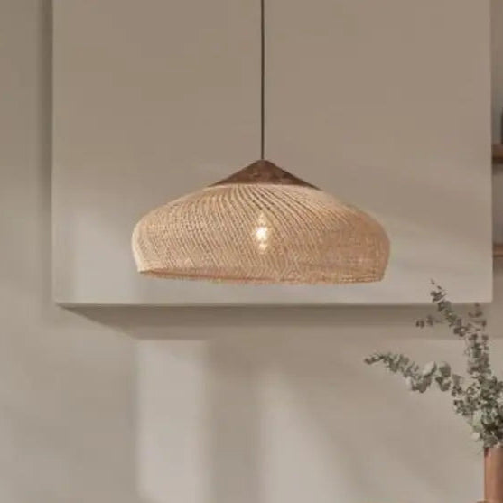 Rustic Rattan Pendant Light – Natural Woven Design for Dining