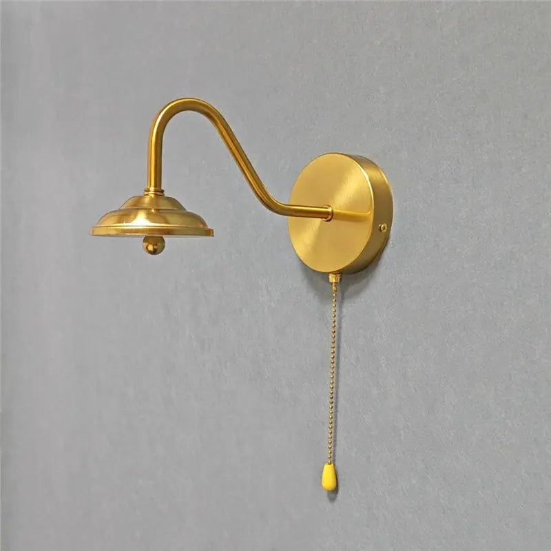 Golden Curved Wall Sconce – Plug-in LED for Bedroom | sitezone test 02