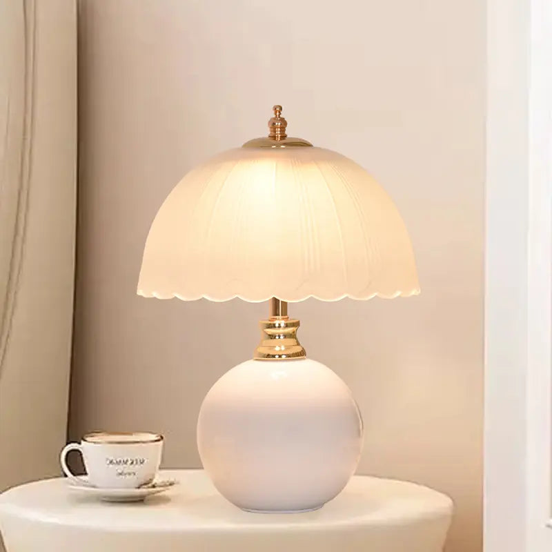 Ceramic Table Lamp – Modern Design for Bedroom