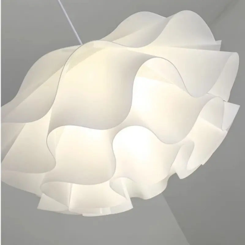 Romantische Blumen-Pendelleuchte für Schlafzimmer, nordischer cremefarbener Wind-Kronleuchter, Wohn- und Esszimmer, moderne Deckenleuchten, Heimdekoration