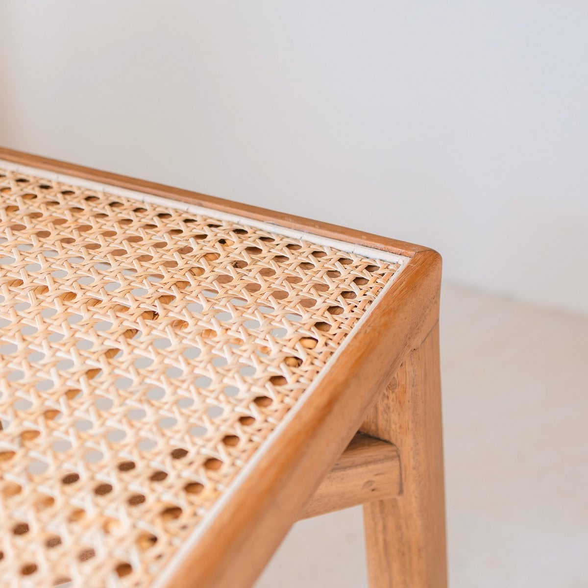 Wooden Stool – Solid Rectangular Stool – Handmade Square Stool Made of Rain Tree Wood with Woven Rattan Seating Surface SUBANG