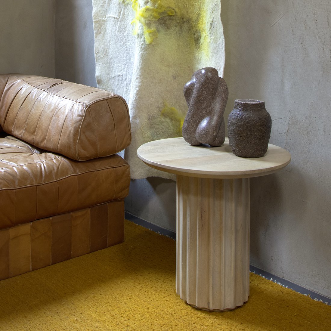 Bullnose side table natural 50 cm