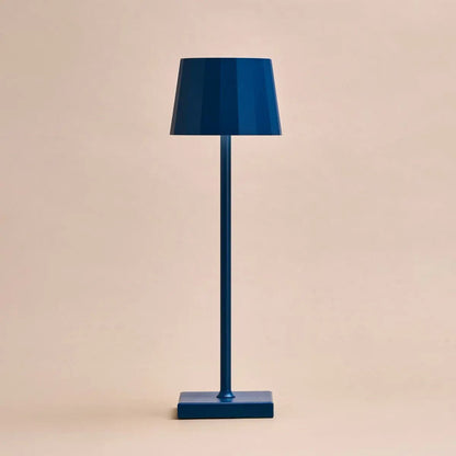 William Delftware Blaue wiederaufladbare Tischleuchte | Dimmbar, USB-C-Ladeanschluss, 120 Stunden Laufzeit