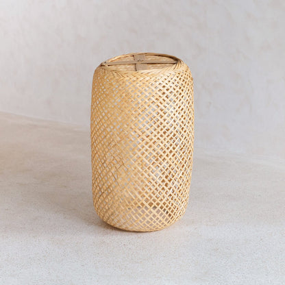 Woven Bamboo Lampshade – Handmade Pendant Lamp AGUNG (Ø 22 cm)