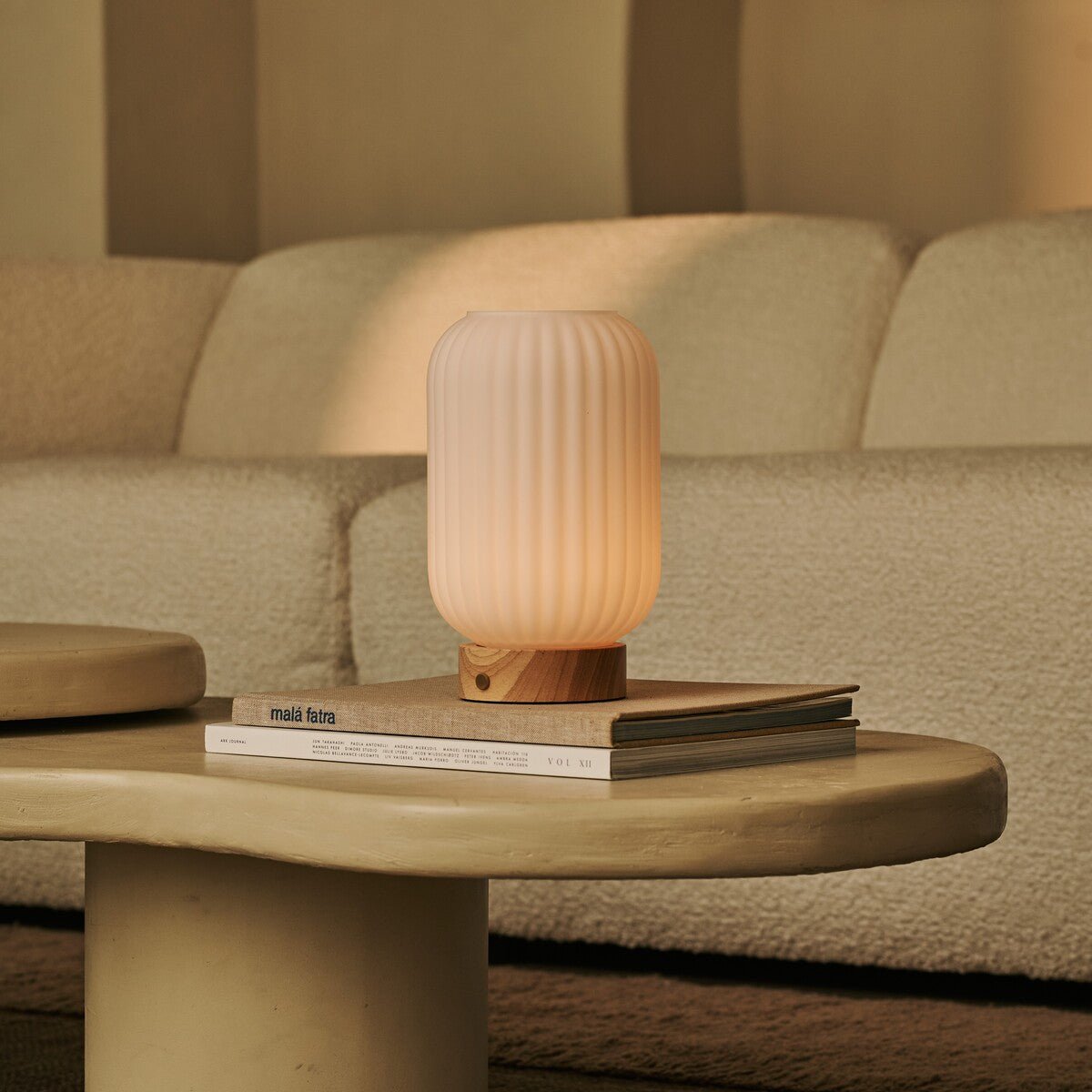 Rubberwood Table Lamp – Light Brown Rechargeable Lamp with 3 Light Modes