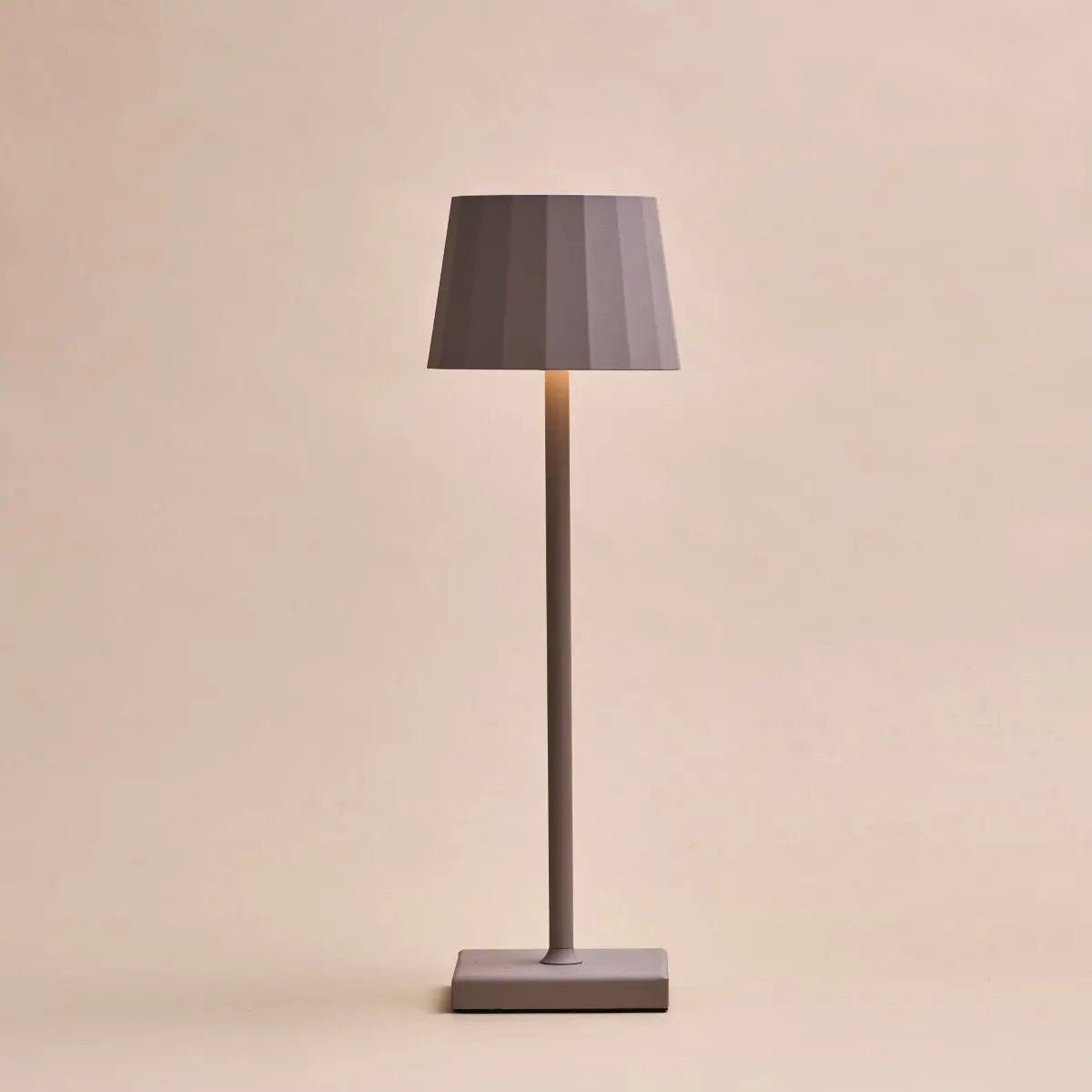 Wouter Koala Brown Rechargeable Table Lamp | Wireless Charging & 120-Hour Battery Life