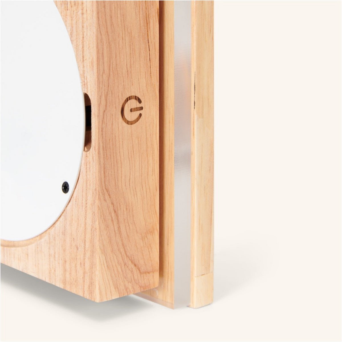 Cordless Wall Light - Light Brown Rubberwood, Rechargeable Dimmable