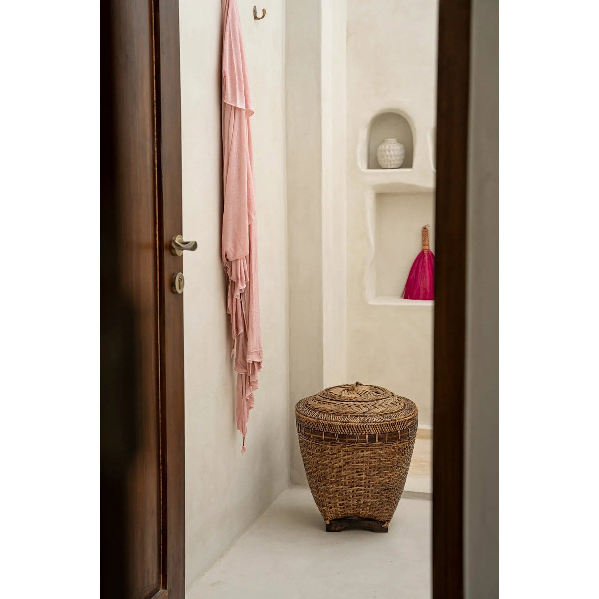 Rattan Storage Basket - Colonial Style, Natural Brown - Large