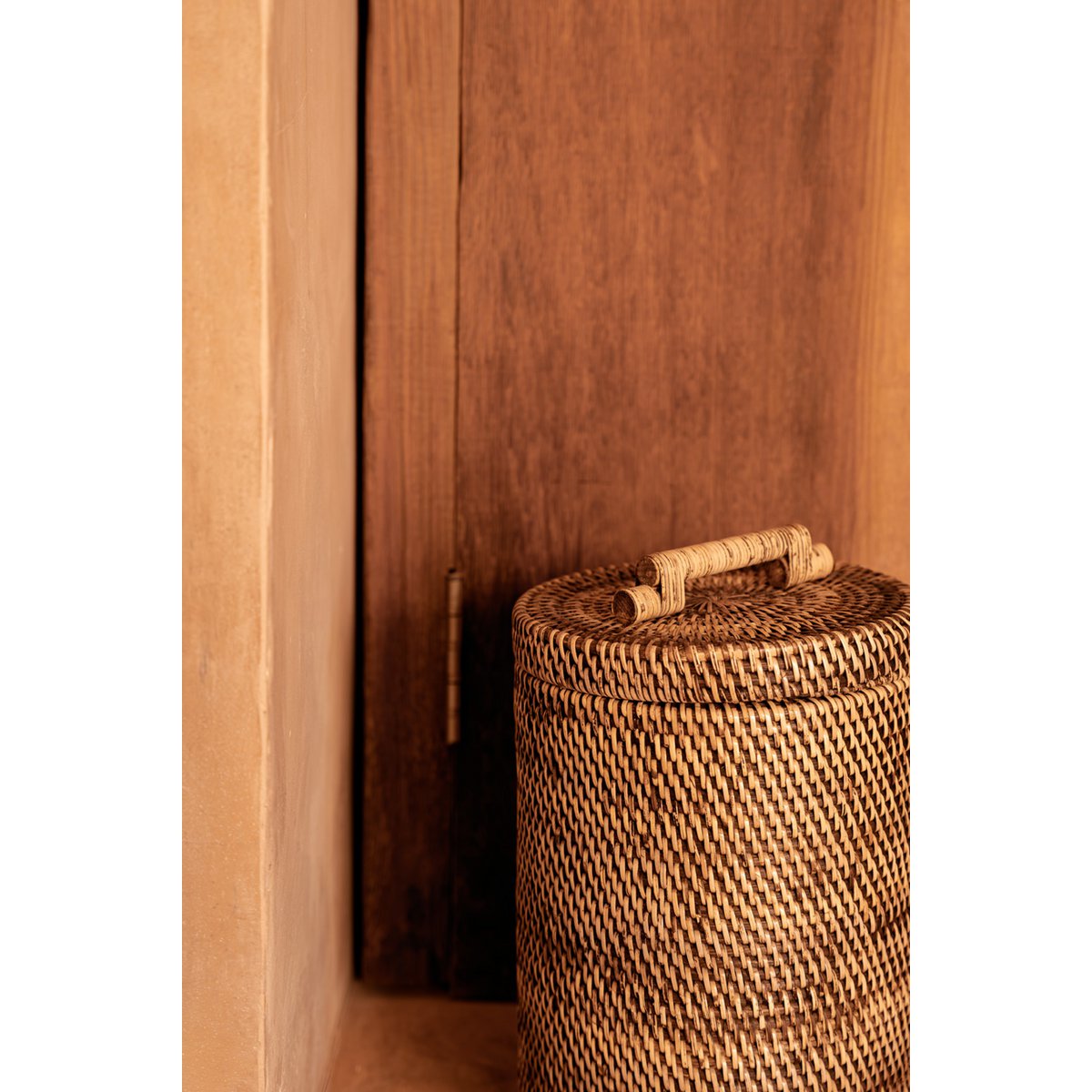 Rattan Storage Basket – Natural Brown Lidded Bin