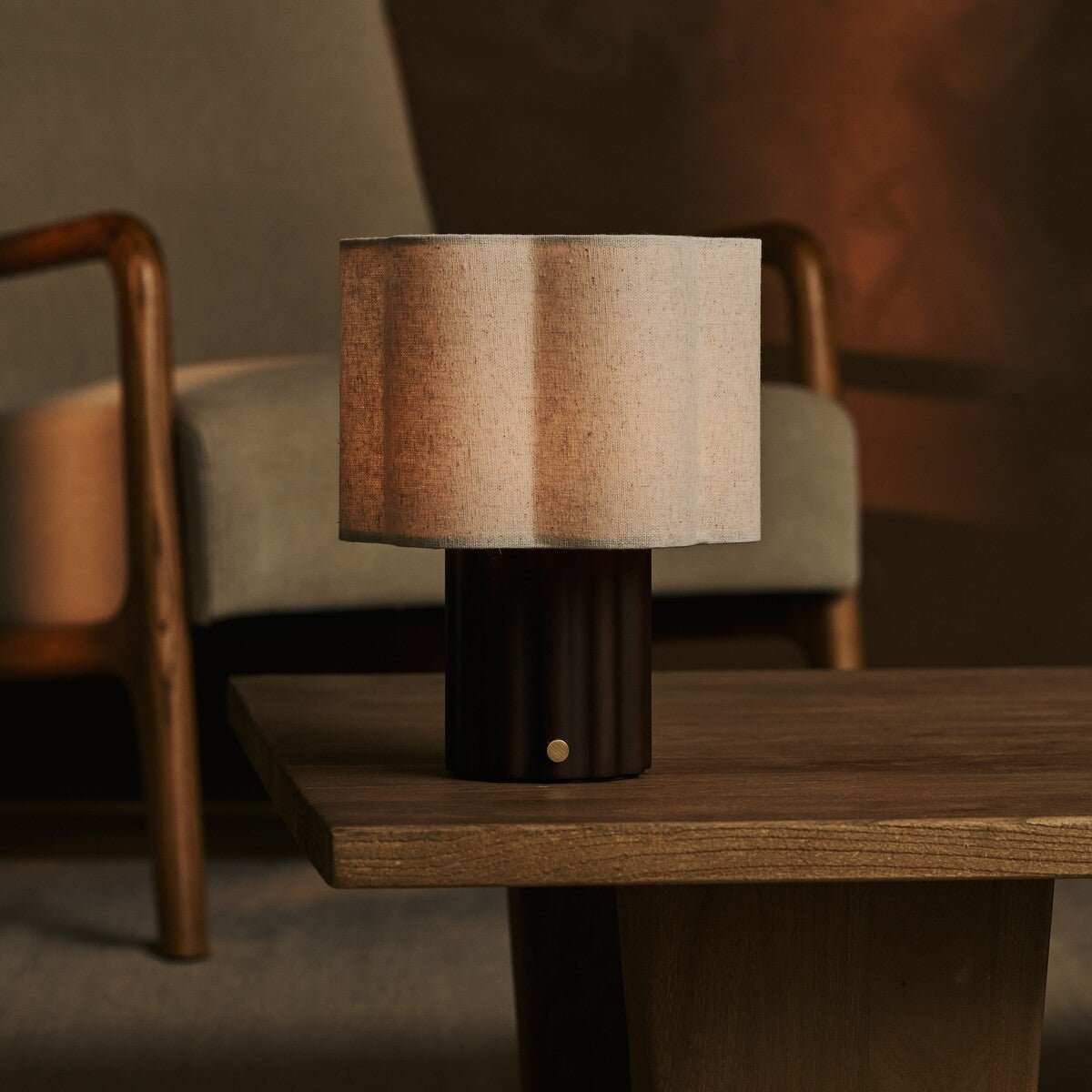 Yalisa Dark Brown Rechargeable Table Lamp | Modular, Linen Blend & Dimming Function