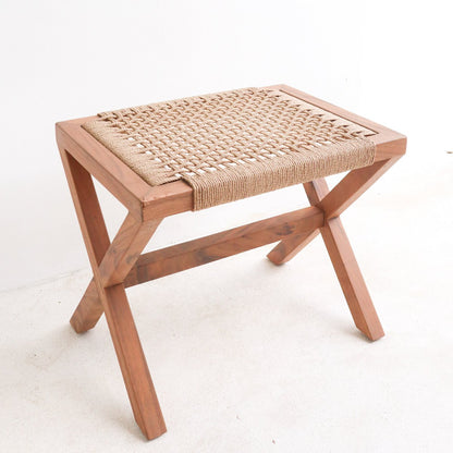 Tabouret en bois INDRA (beige) en Trembesi avec assise en papier recyclé tressé