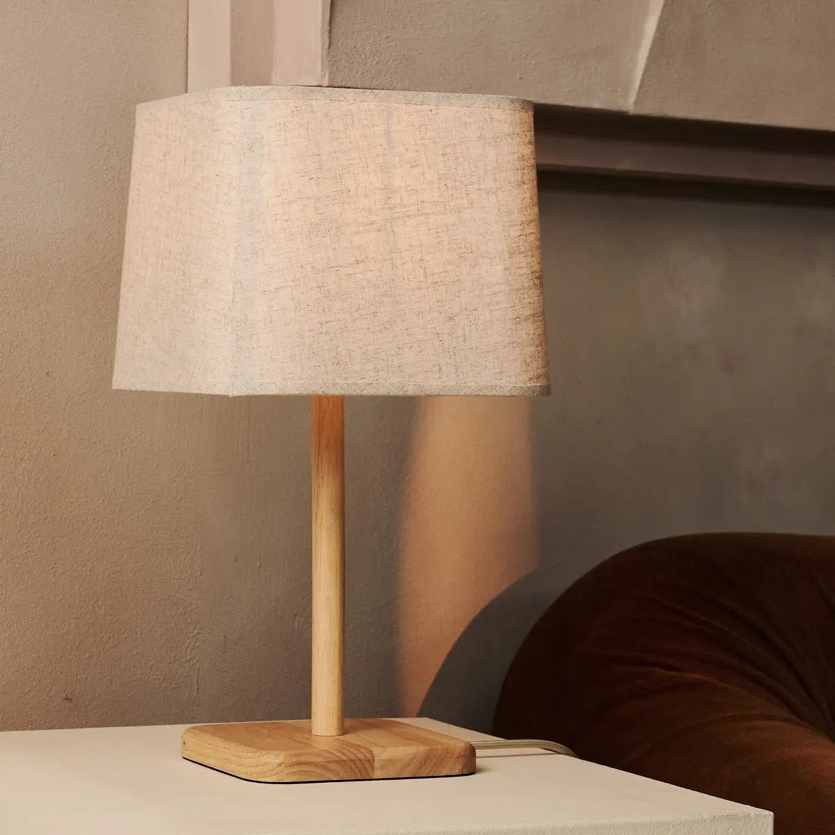 Lampe en bois Marley avec abat-jour beige | Éclairage domestique élégant et organique