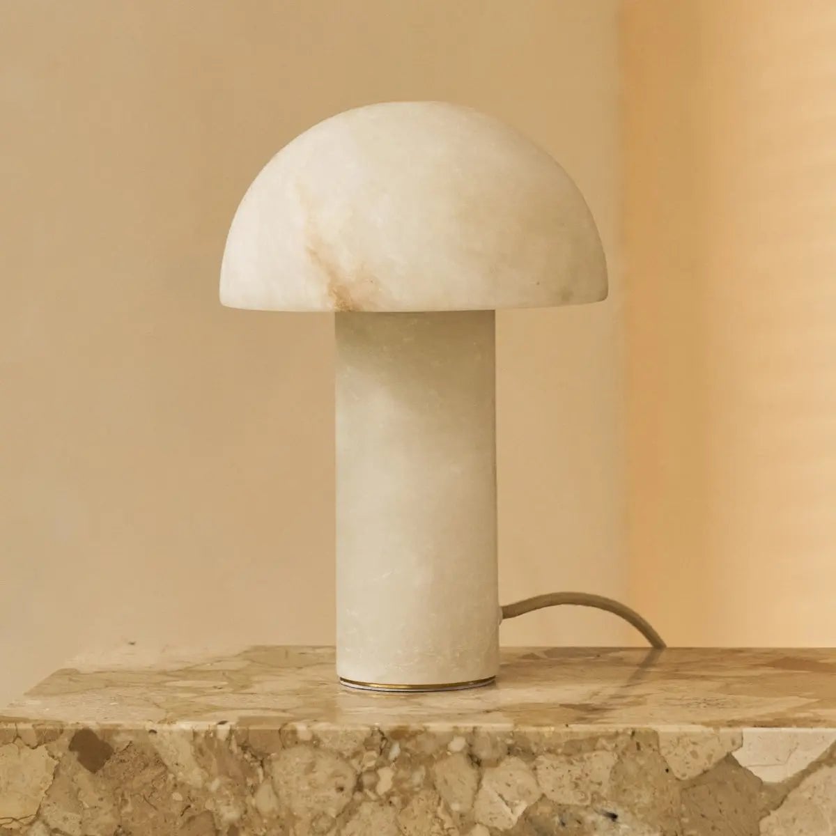 Alabaster Table Lamp – Francesco Style Luxury Bedside Lighting