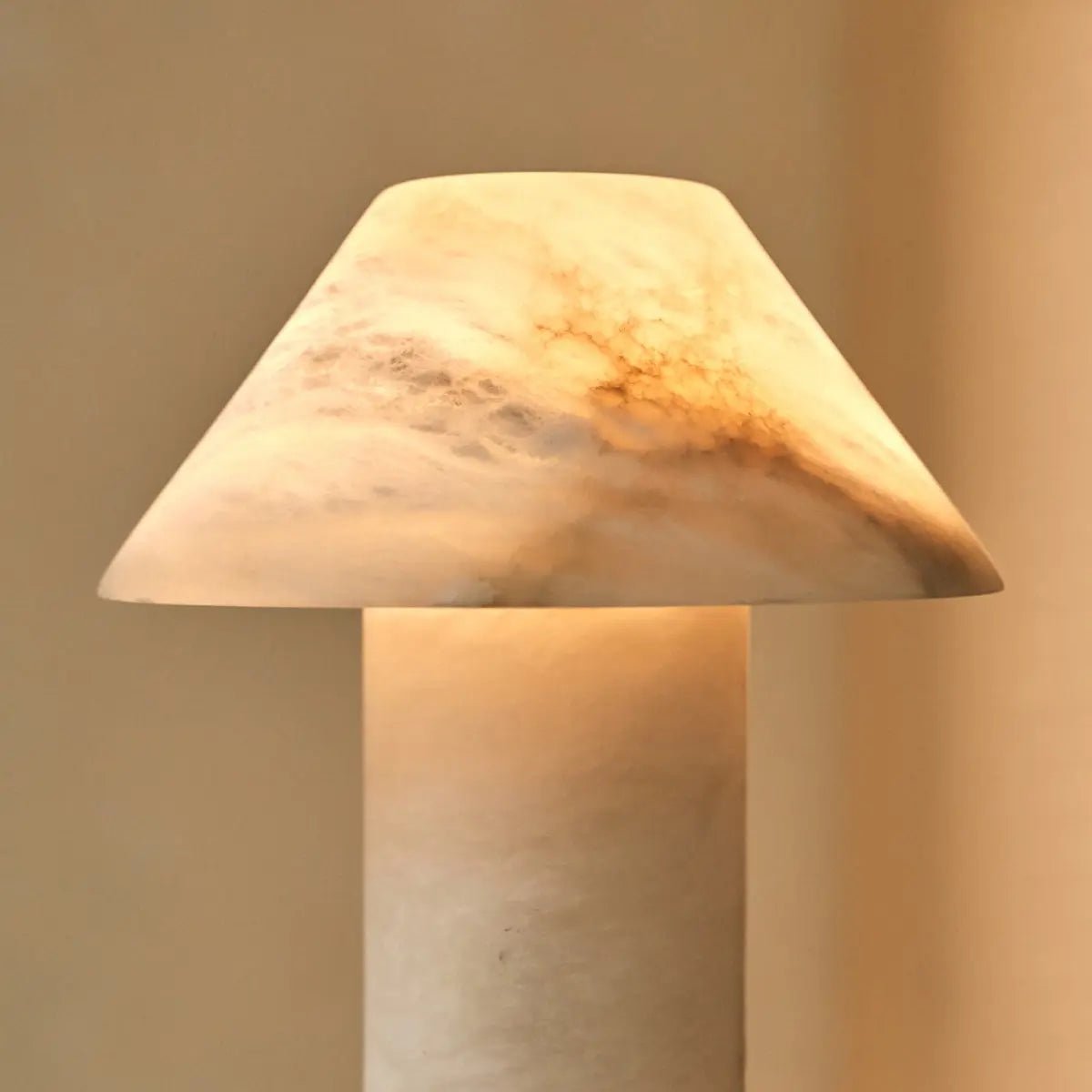 Alabaster Table Lamp - Eleonora Unique Design with Soft Glow