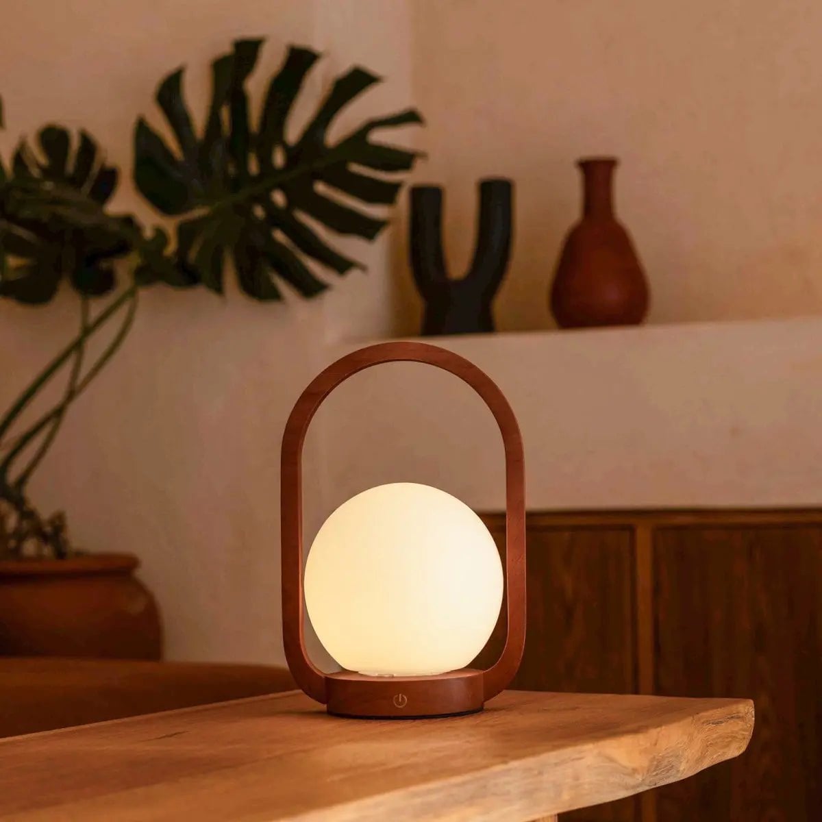 Wooden Cordless Table Lamp – Chestnut Brown, Rechargeable & Dimmable