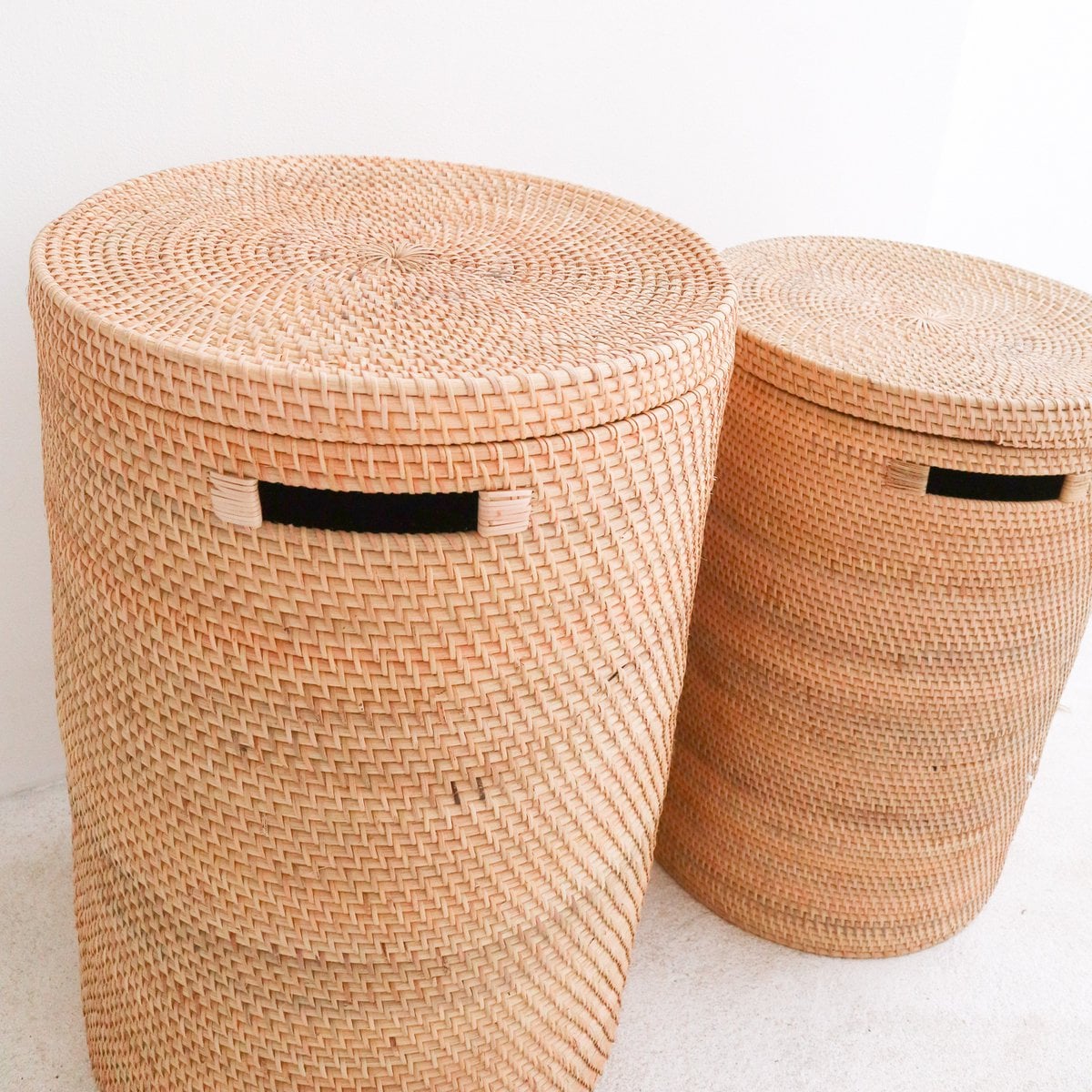Rattan Laundry Basket with Lid – Handmade Storage Basket SARI