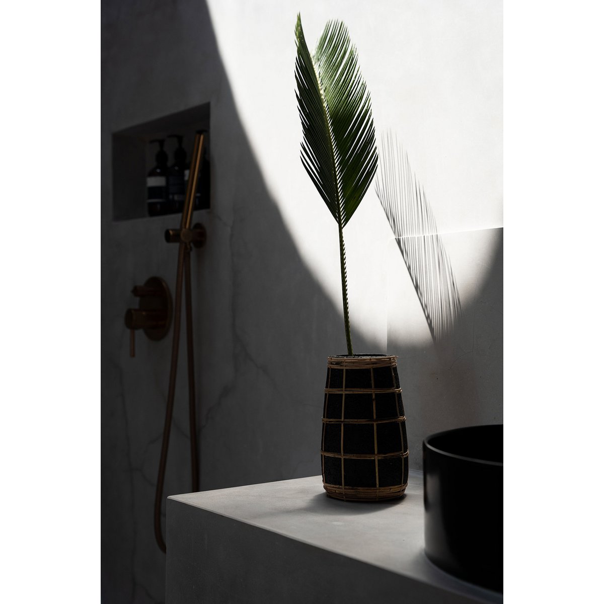 Natural Black Jar - Small Decorative Vase - Nordic Cutie