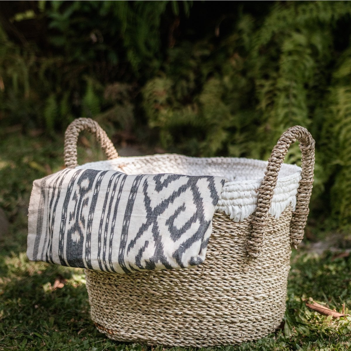 Seagrass Storage Basket with Cotton Cords – Round Laundry Basket