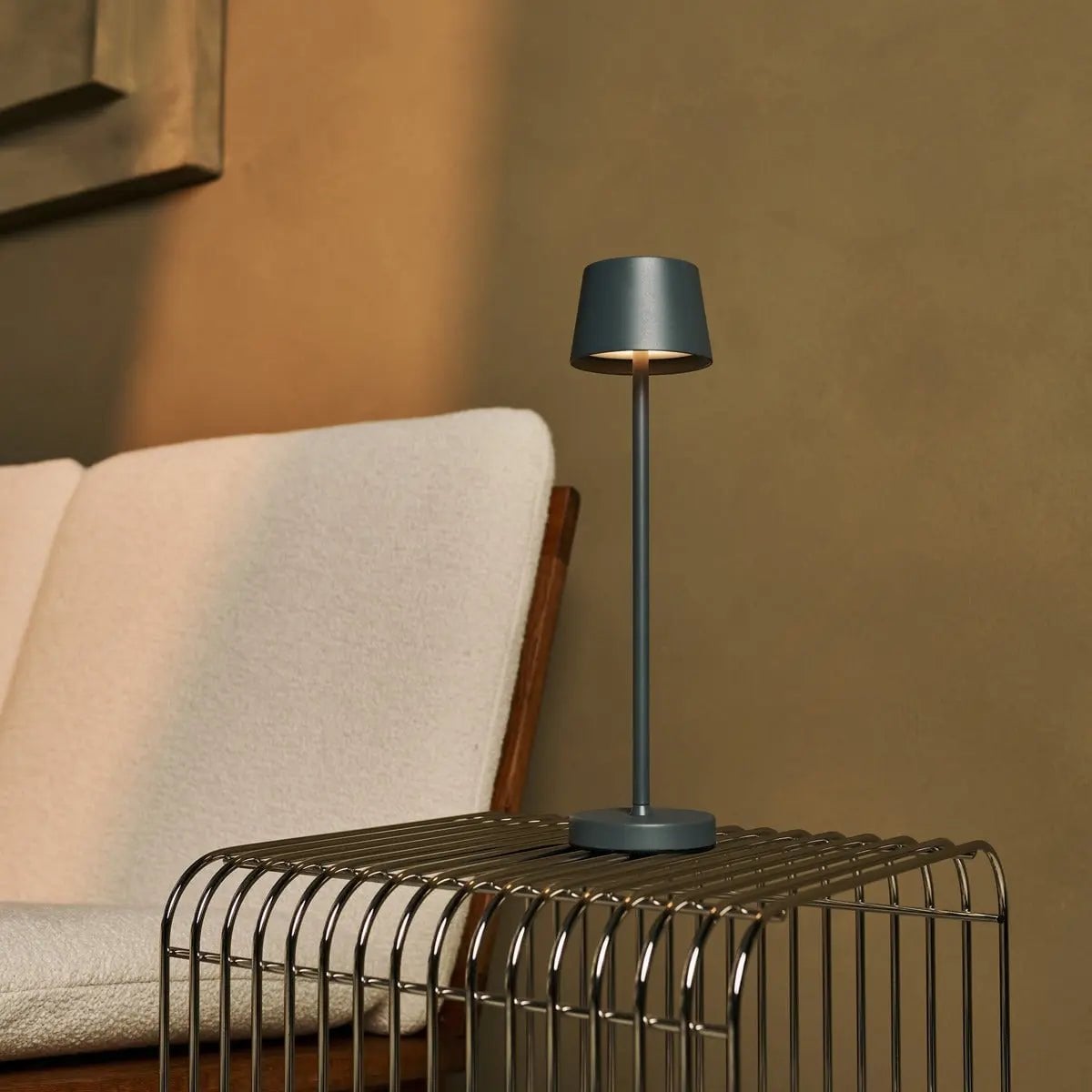 Combi Set Professional | 8 x Vondel Mini Stone Grey Rechargeable Table Lamps & 1 x Central Station Charging Station