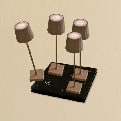 Ensemble Combo Professionnel | 4 x Wouter Koala Brown Lampes de Table Rechargeables & 1 x Station de Recharge Amstel