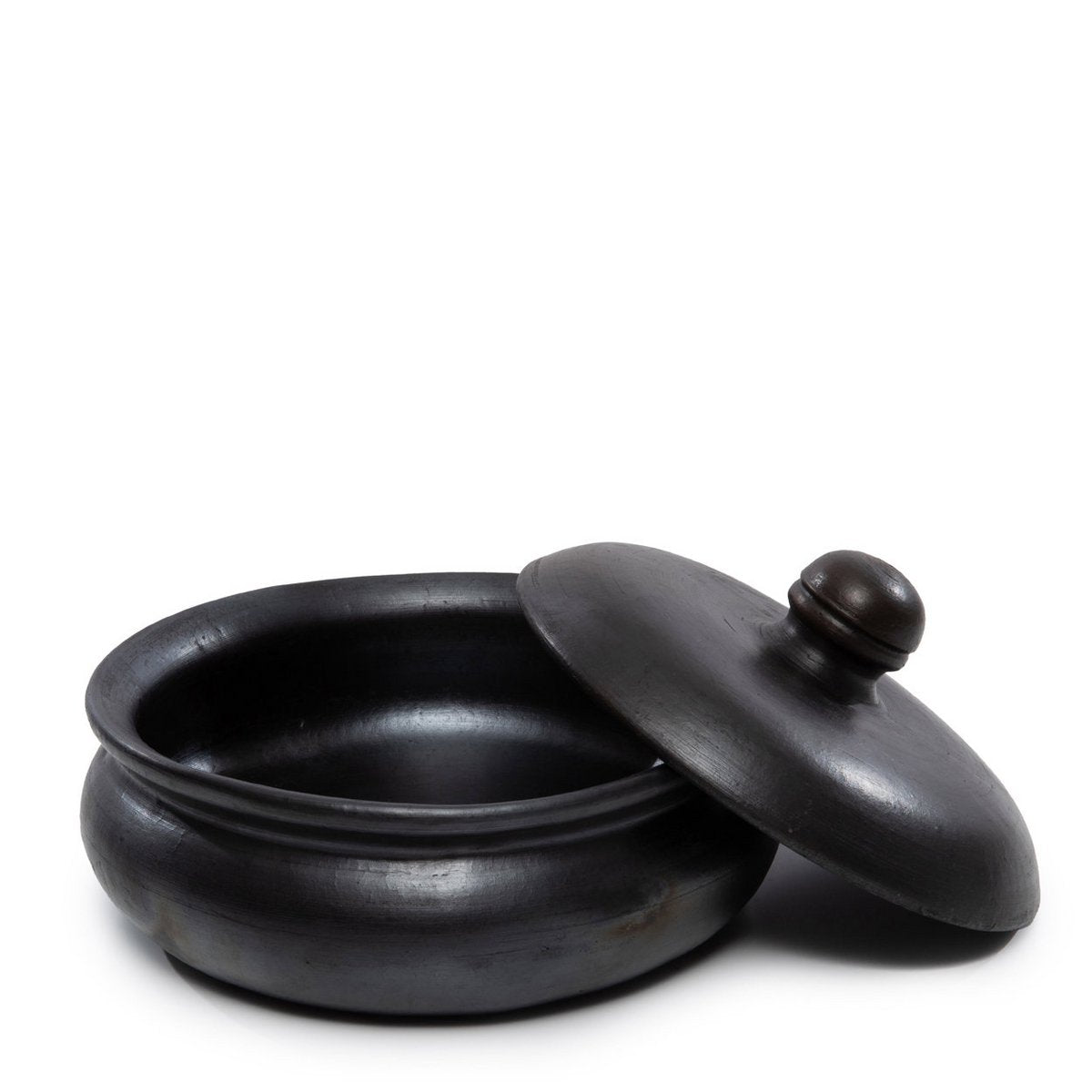 Black Stock Pot with Lid - Modern Cookware for Family Dinners
