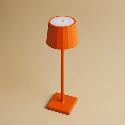 Combi Set Professional | 4 x Wouter Blossom Orange Rechargeable Table Lamps & 1 x Amstel Charging Station
