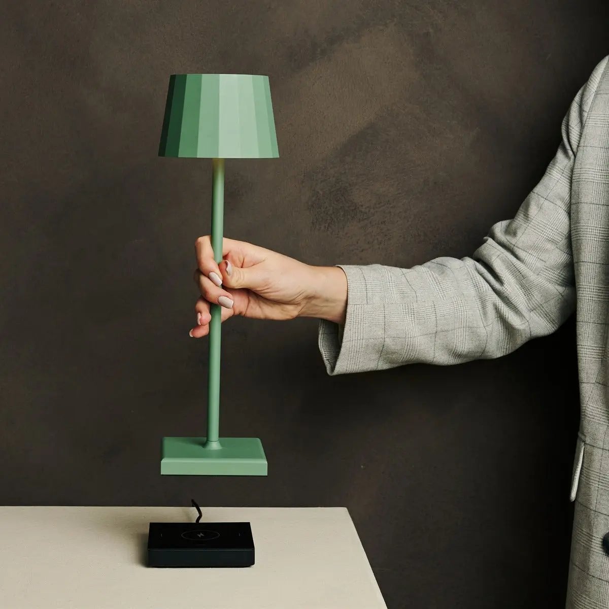 Wouter Sage Green Rechargeable Table Lamp | Wireless Charging & 120-Hour Battery Life