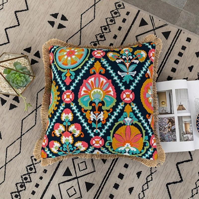 Colorful Bohemian Pillowcase | Tufted Cotton - JUGLANA