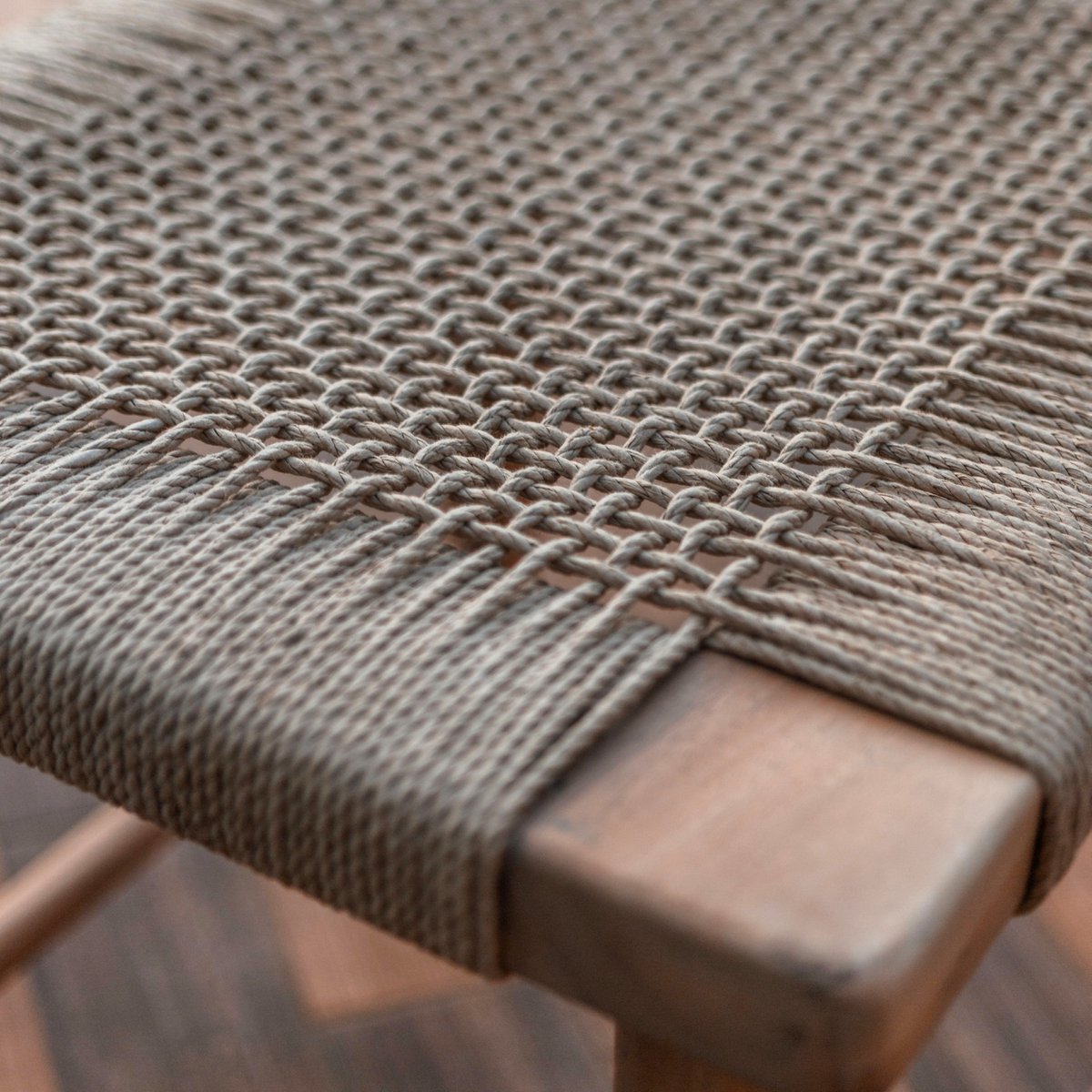 Trembesi Wood Stool – Large Woven Recycled Paper Seat