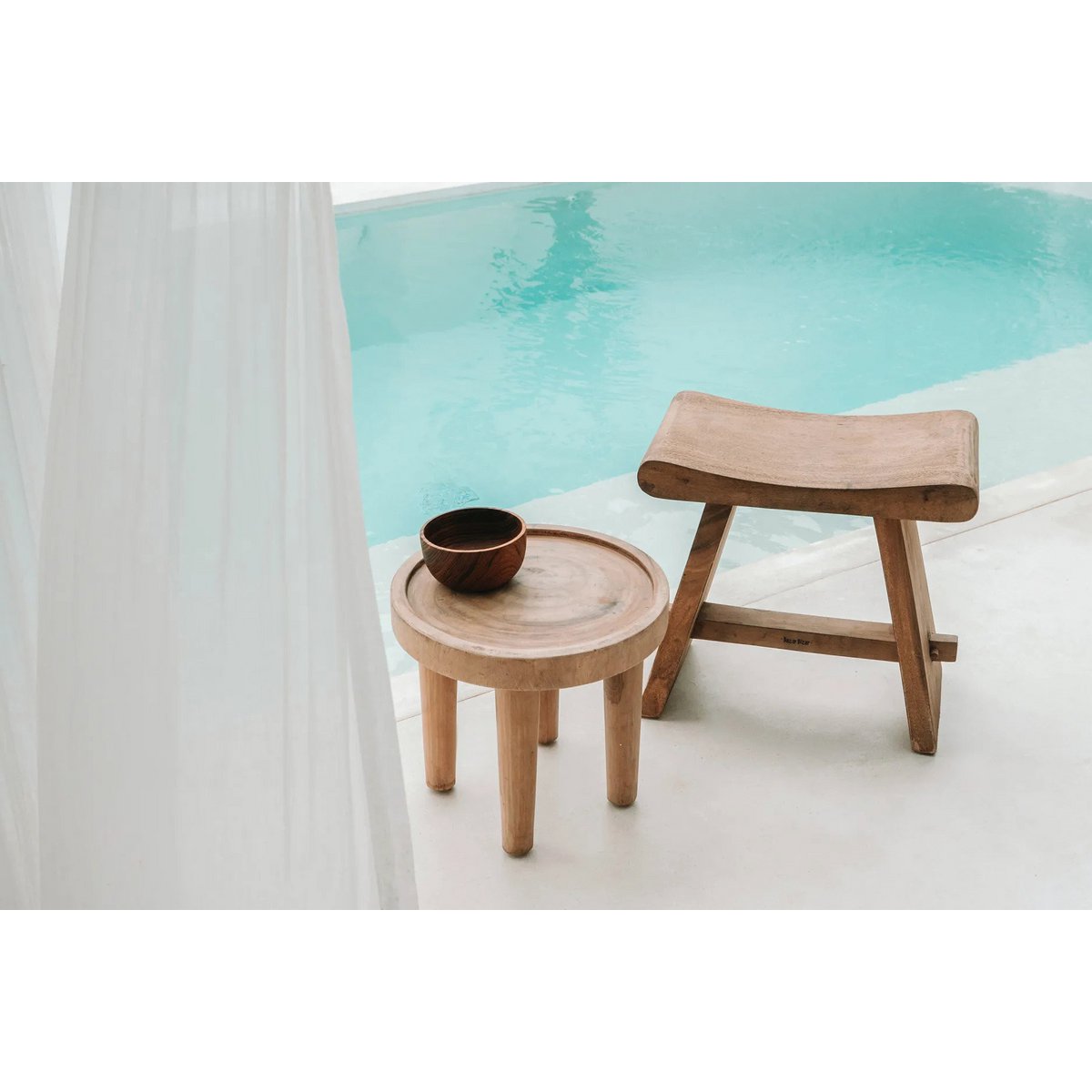 The Suar Side Table - Natural