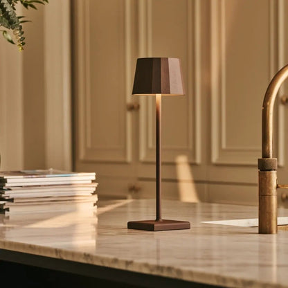 Combi Set Professional | 8 x Wouter Mocha Brown Rechargeable Table Lamps & 1 x Central StationCharging Station