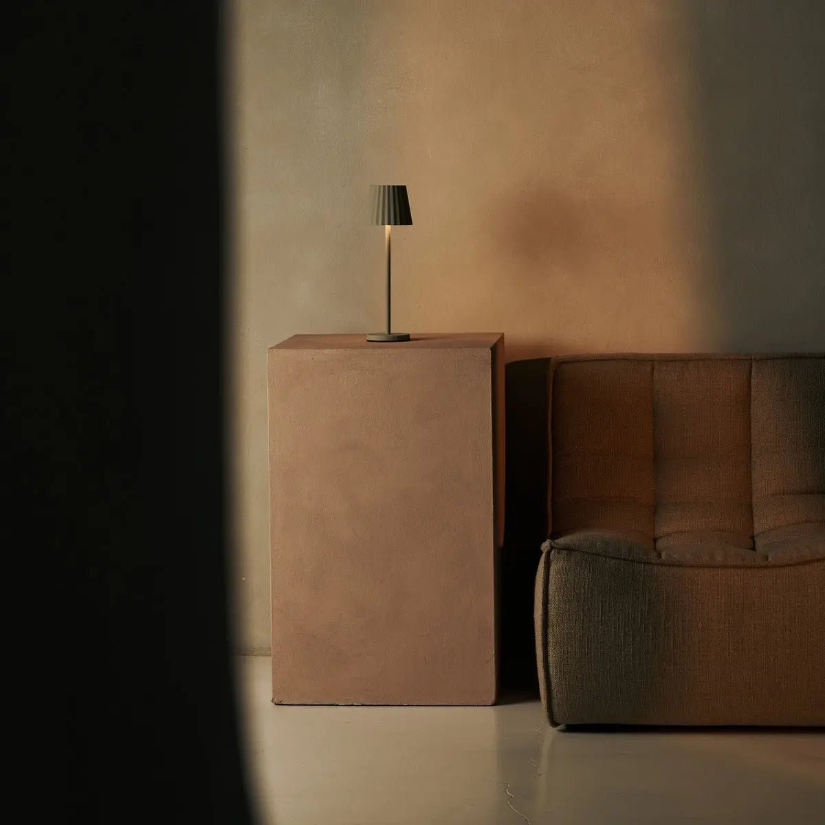 Maya Shadow Grey Ribbed Table Lamp | 3 Light Modes & Rechargeable via Charging Station