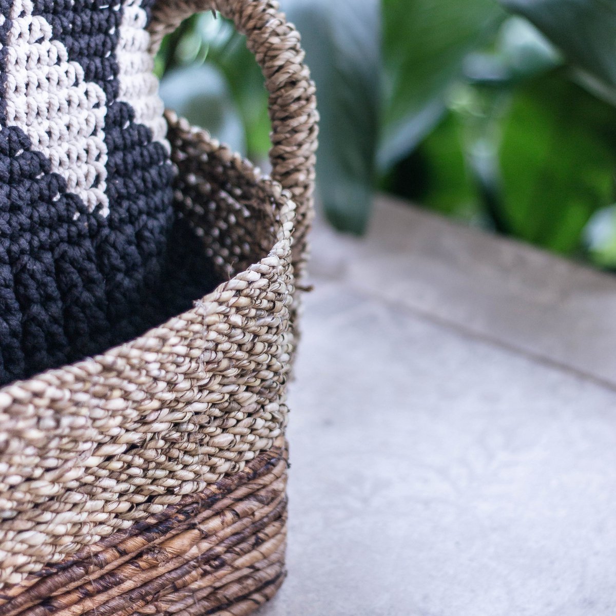 Seagrass Banana Fiber Storage Basket – Handwoven Decorative Basket, 2 Sizes