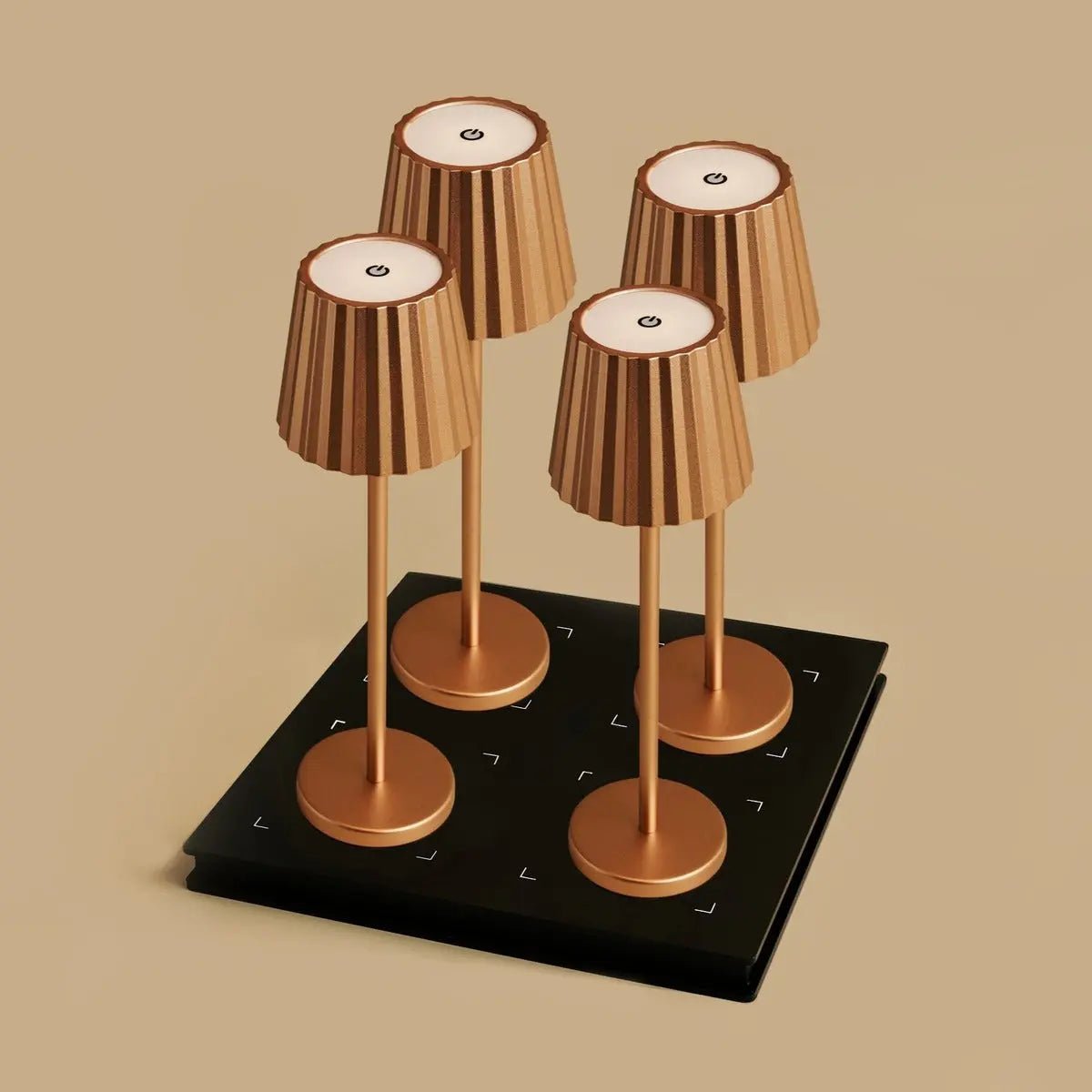 Ensemble Combi Professionnel | 4 x Lampes de Table Rechargeables Maya Cuivre & 1 x Station de Recharge Amstel