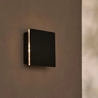 Lane Black Cordless Wall Light – Rechargeable & Dimmable Natural Wood Lamp