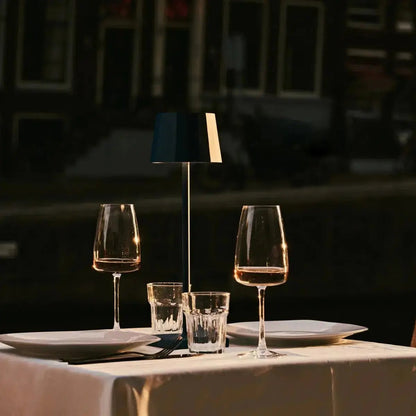 Wouter Delftware Blue Rechargeable Table Lamp | Wireless Charging & 120-Hour Battery Life